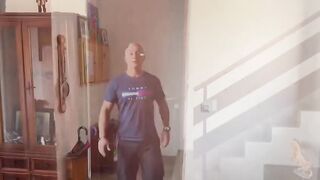 La moglie del vicino viene a trovarmi