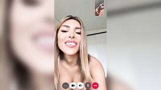 Mamma troia fa segare il figliastro su whatsapp