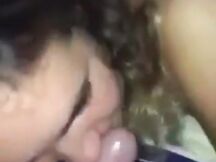 Cagna scopata da due amici