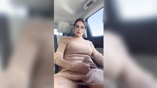 Trans con 25 ragioni per scoparsela