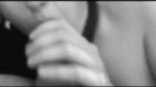 La mia troia ama spompinare