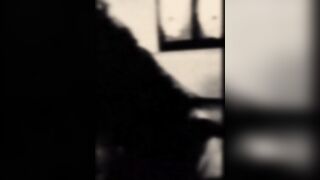 La mia ragazza mi spompina il sabato sera