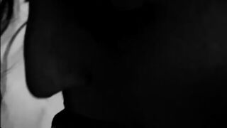 A Valentina piace succhiare il cazzo