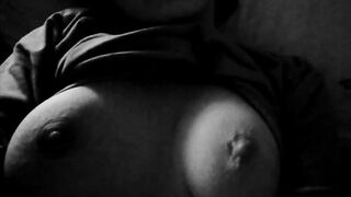 A Valentina piace succhiare il cazzo