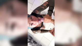 Grandissima sborrata nella bocca della insaziabile battona