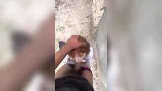 Sesso ai giardini pubblici con la zoccola della Conad