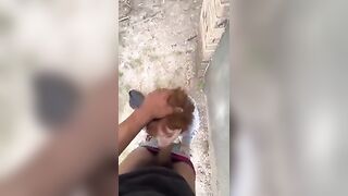 Sesso ai giardini pubblici con la zoccola della Conad