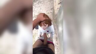 Sesso ai giardini pubblici con la zoccola della Conad