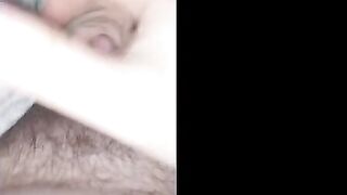 il primo tease and denial dello schiavo verginello microdotato