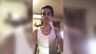 Anteprima del video: Un italiano ti mostra le sue abilità