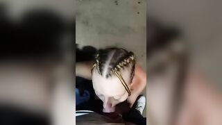 MOGLIE NAPOLETANA SUCCHIA IL CAZZO AL CAMIONISTA