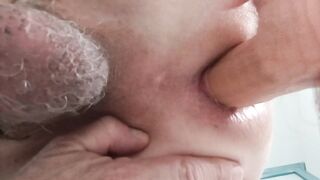 Mia moglie mi incula con il dildo