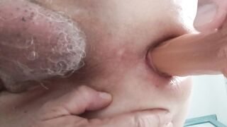 Mia moglie mi incula con il dildo