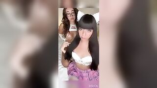 Laalemonz ed amica lesbica si divertono a trombare