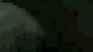 Cicciona tettona scopata come una vera maiala mi lecca con la lingua il buco del culo