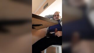 Al bar buon natale a tutti