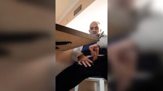 Al bar buon natale a tutti