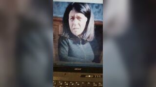 questa Vecchia di 72 anni mi fa impazzire la sborro piu volte  tutti i Giorni