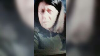 questa Vecchia di 72 anni mi fa impazzire la sborro piu volte  tutti i Giorni