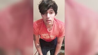 Andrea di Pesaro si confessa gay tg andreapesaro0