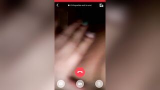 In chat con troia conosciuta su Tinder