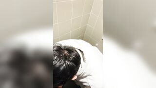 Andrea di Pesaro ama succhiare cazzi XL e bere sborra tg andreapesaro0