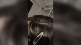 Due troie amiche si spartiscono il cazzo dell’amico a colpi di gola profonda