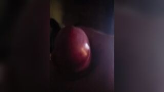 Guardate quanto è grosso il mio cazzo, stronzi