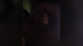 Guardate quanto è grosso il mio cazzo, stronzi