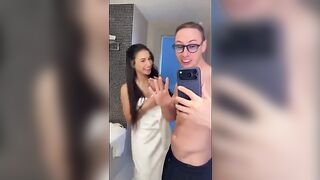 Un bel pompino seguito da una super scopata da pornostar vera