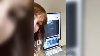 Napoletane zoccole mostrano le tette all’amico e lo fanno impazzire