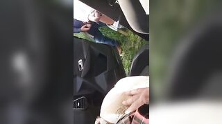 Marito cornuto guarda la moglie troia prendere doppio cazzo: culo e figa pieni