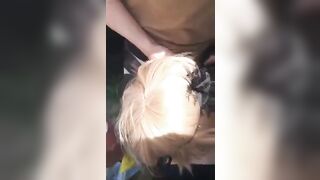 Marito cornuto guarda la moglie troia prendere doppio cazzo: culo e figa pieni