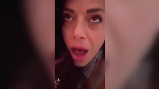 Mia moglie è ingorda di cazzo: non ne ha mai abbastanza, vuole sempre di più