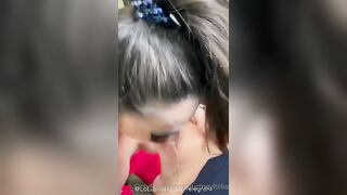 Courtney Tillia molla il lavoro del cazzo per diventare una pornostar a tempo pieno