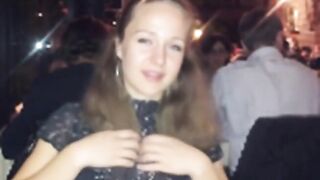 CLUB PRIVE CON MARITO E MI SBORRANO ADDOSSO TUTTI