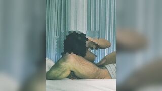 Tutti così li succhierei i vostri cazzi.. guardoni..