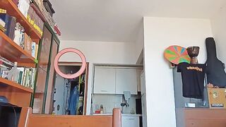 Ragazza Italiana con le Tette Penzolanti – Big Tits Italiane Naturali