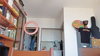 Ragazza Italiana con le Tette Penzolanti – Big Tits Italiane Naturali