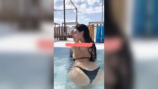 Annarita Esposito Culo nella Jacuzzi – Ass Hot in Vasca Idromassaggio