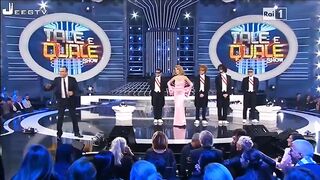 Veronica Maya Oops Tette in Diretta a Tale e Quale Show – Seno Fuori TV