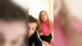 Andrea Diprè Fa Uscire le Minne all'Amica Bionda – Andrea Diprè Tette Bionda Amica