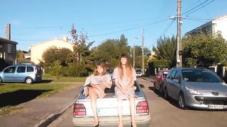 Sensuali ragazze cantanti