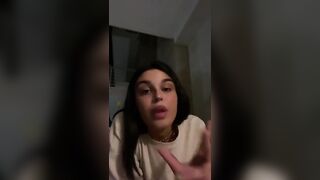 Asia Camerano in live a luci rosse coi suoi adoratori