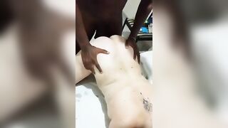 Mia moglie sfondata a pecora