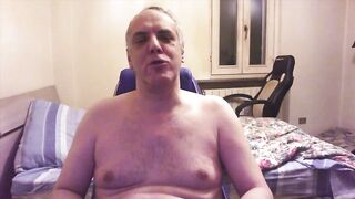 IL COMMENDATORE MILANESE, LA MOGLIE TROIA E L'AMICO AFRICANO - Barzelletta