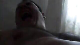 MONTANA  - UNA CINESE ESIBIZIONISTA