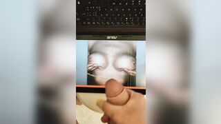 Secondo tributo per Elena