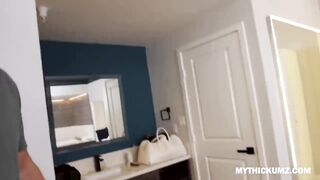 Thicc car wash babe picked up and fucked