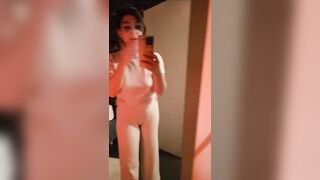 Fidanzatina mi attende a casa sua